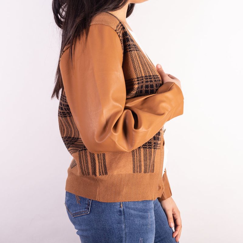 CHALECO-CUADROS-FBO-MUJER