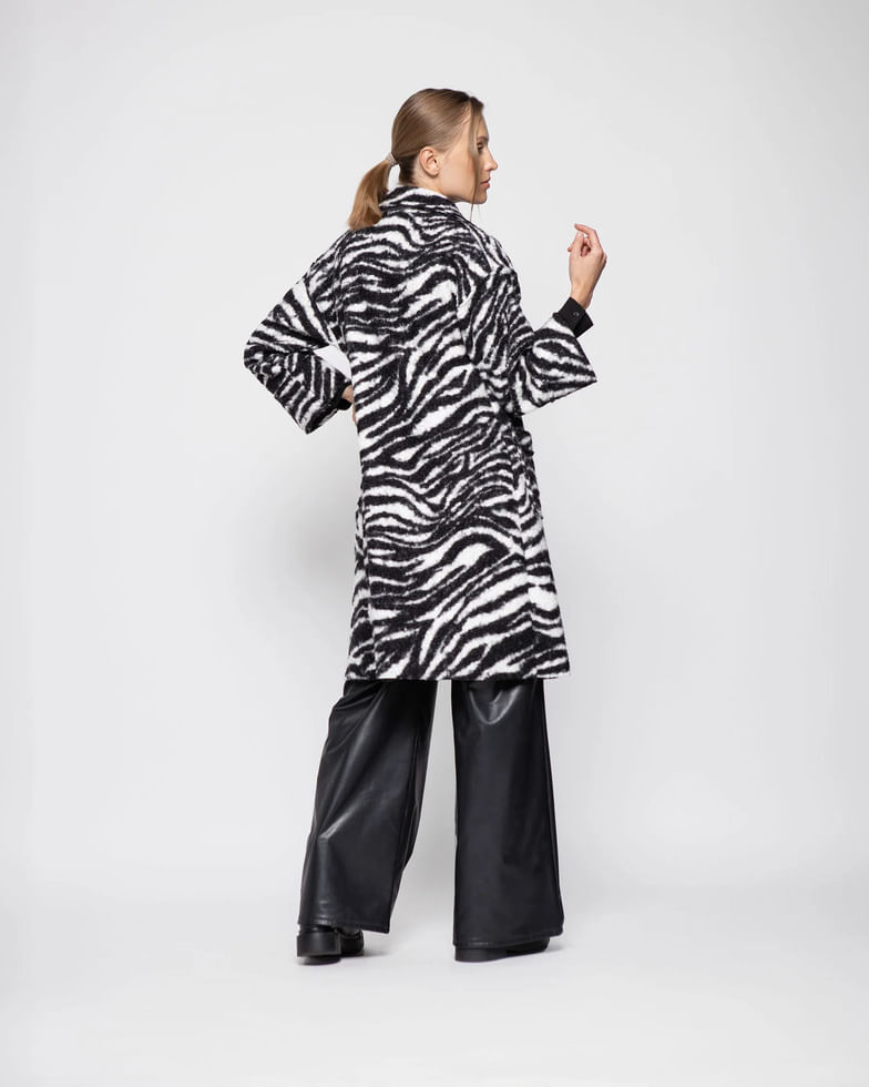 4081372108-2.jpg